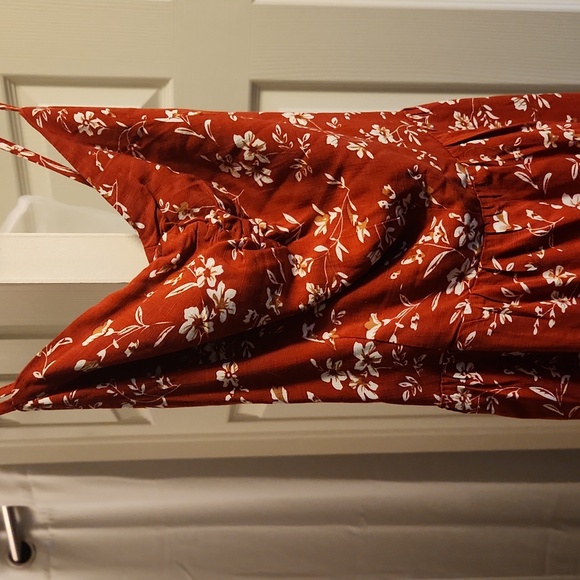 Rust Floral Dress - Picture 2 of 4